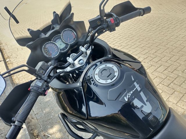suzuki - v-strom-dl-1000