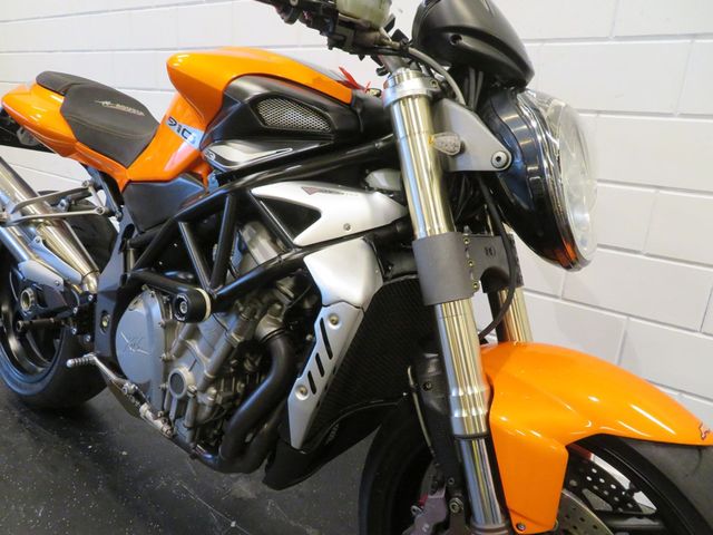 mv-agusta - brutale-910-r