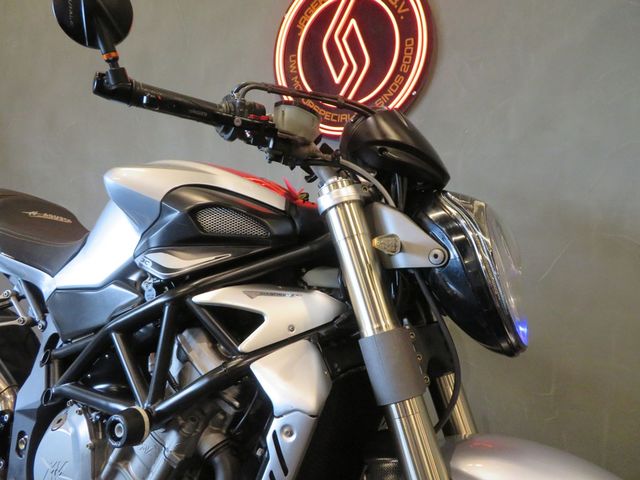 mv-agusta - brutale-910-r