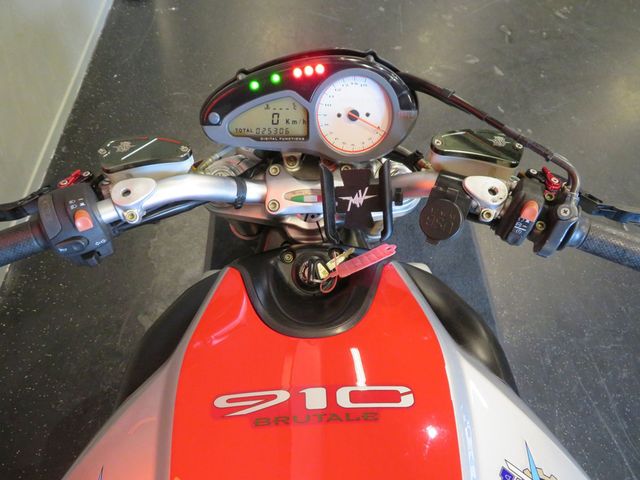 mv-agusta - brutale-910-r