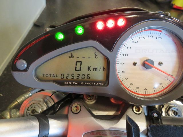 mv-agusta - brutale-910-r