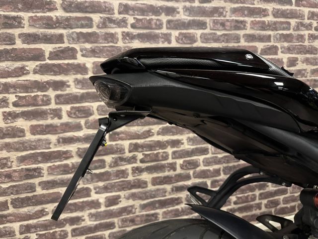 triumph - speed-triple-1050
