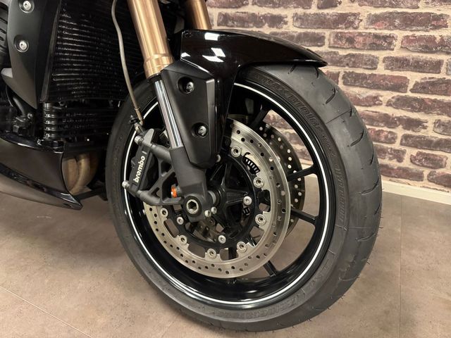 triumph - speed-triple-1050