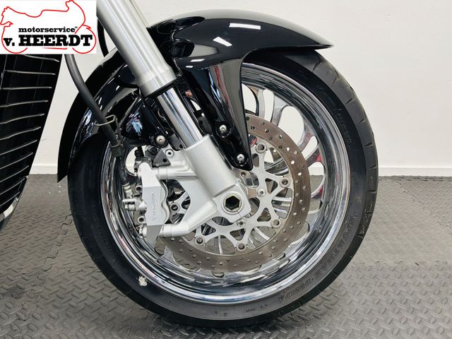 suzuki - m-1800-r-intruder