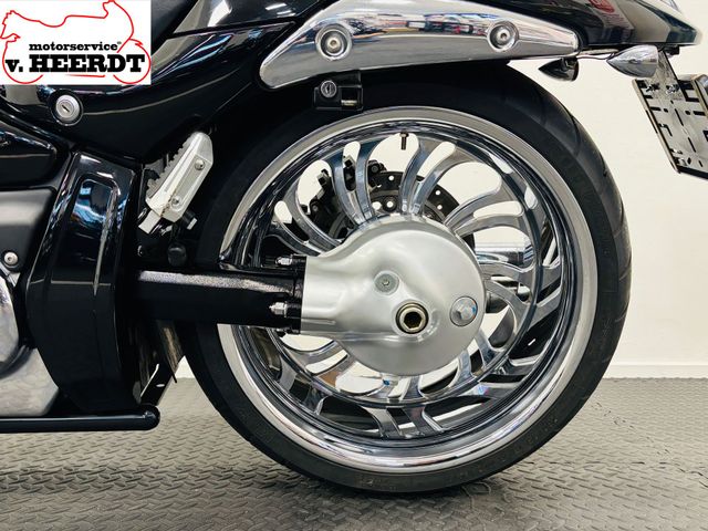 suzuki - m-1800-r-intruder