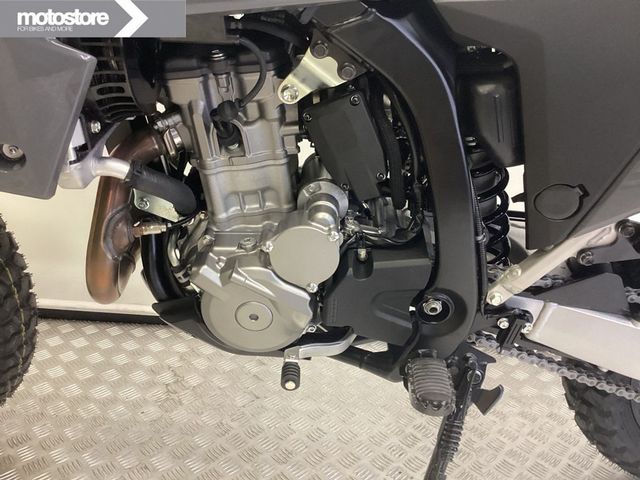 suzuki - dr-z-400-s