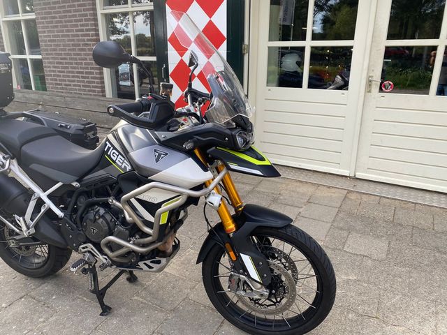 triumph - tiger-900-rally-pro