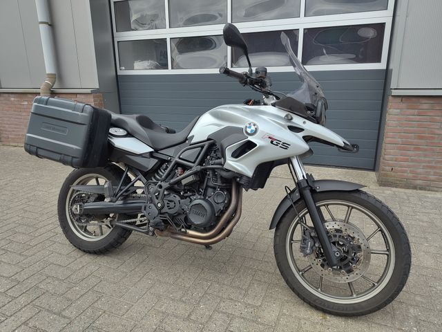 bmw - f-700-gs