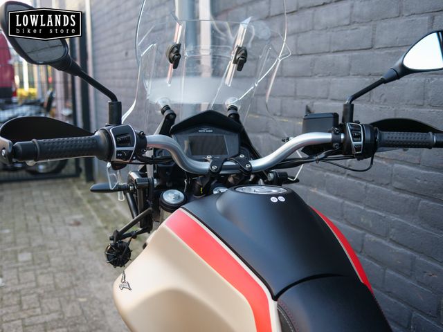 moto-guzzi - v-85-tt-travel
