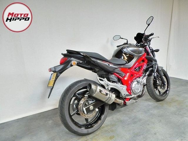 suzuki - sfv-650-gladius