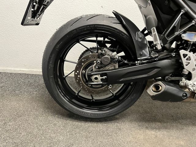 suzuki - gsx-8s