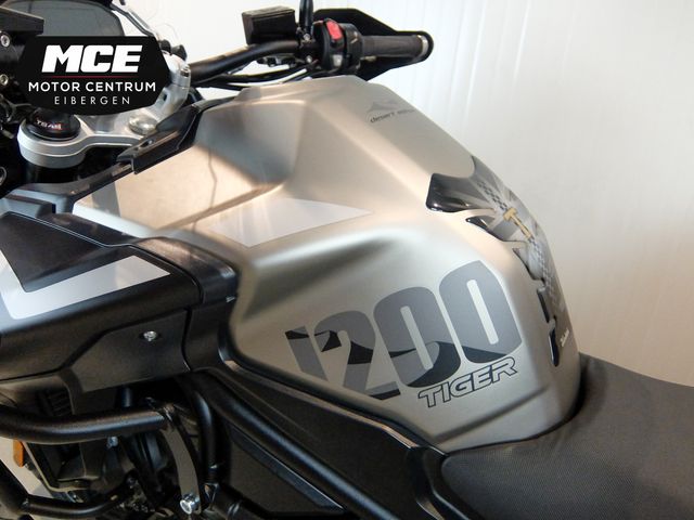 triumph - tiger-1200-desert-edition