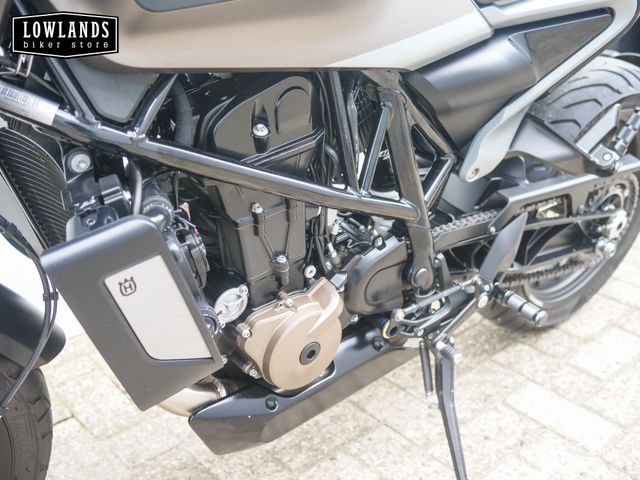husqvarna - svartpilen-701
