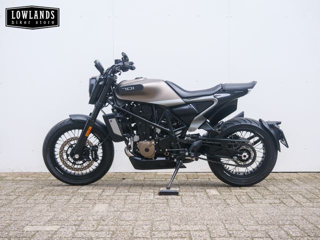 husqvarna - svartpilen-701