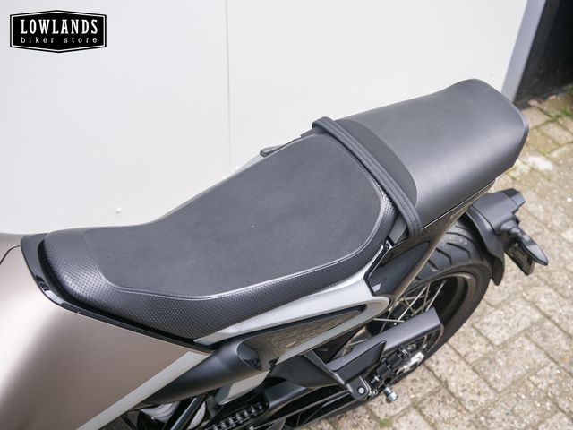 husqvarna - svartpilen-701