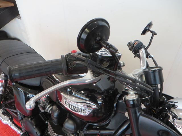 triumph - bonneville