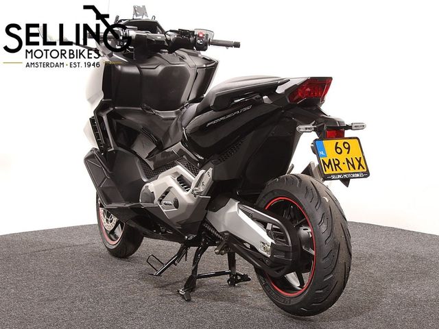 honda - nss-750-forza