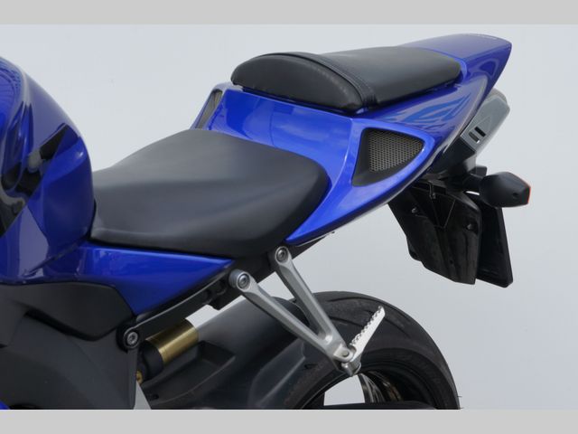honda - cbr-1000-rr-fireblade