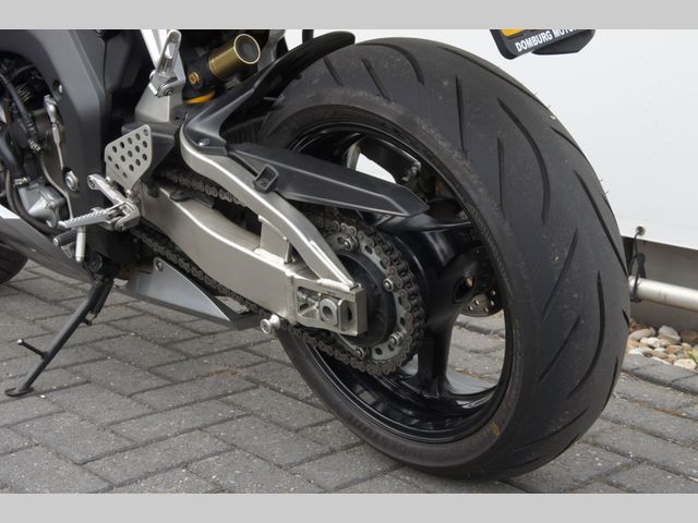 honda - cbr-1000-rr-fireblade
