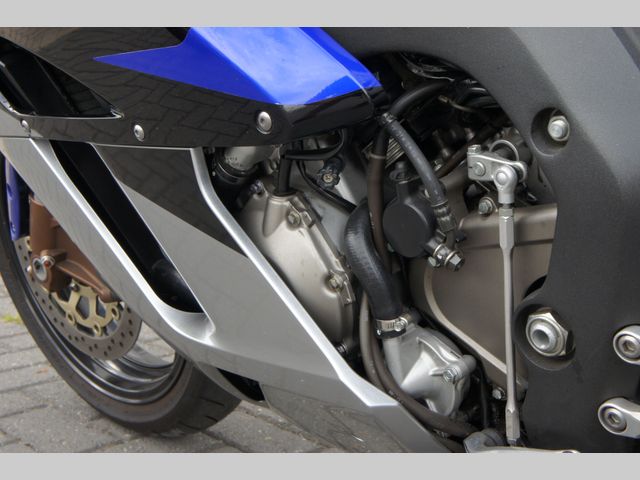 honda - cbr-1000-rr-fireblade