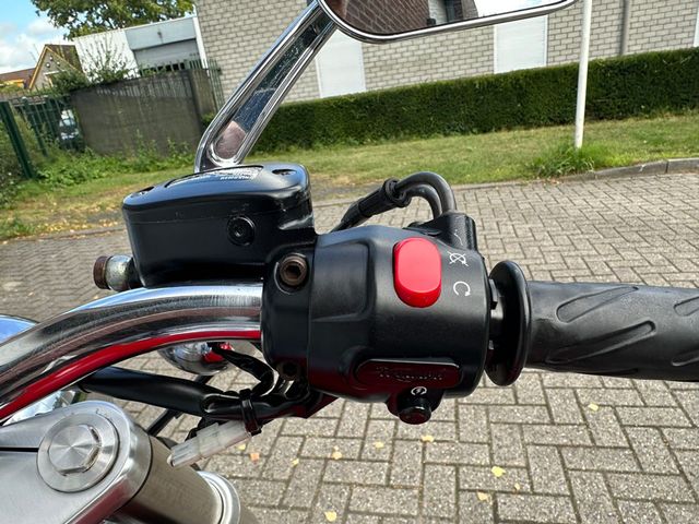 triumph - speedmaster