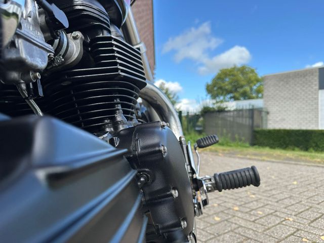 triumph - speedmaster