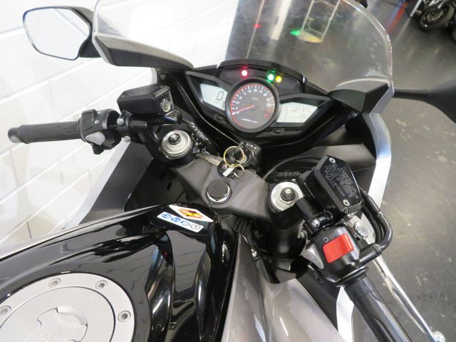honda - vfr-1200-f