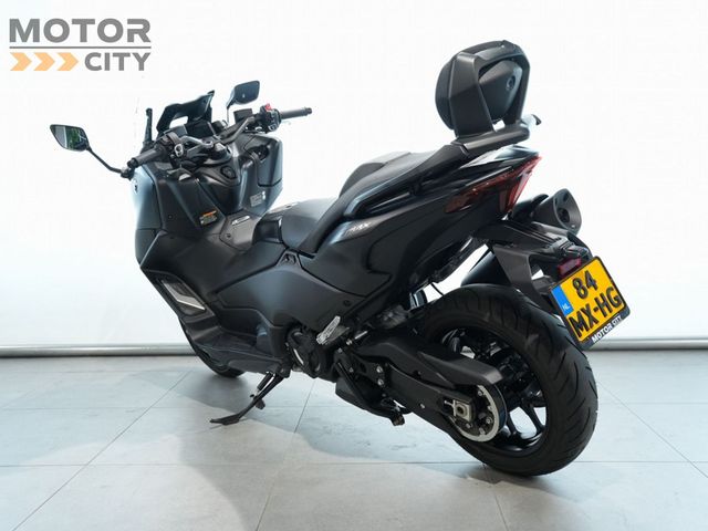 yamaha - tmax-560