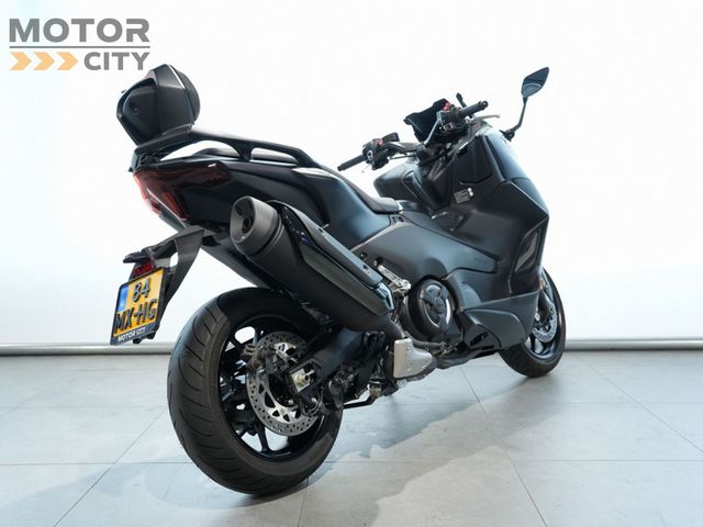 yamaha - tmax-560