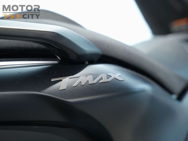 yamaha - tmax-560