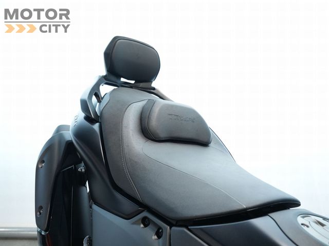 yamaha - tmax-560