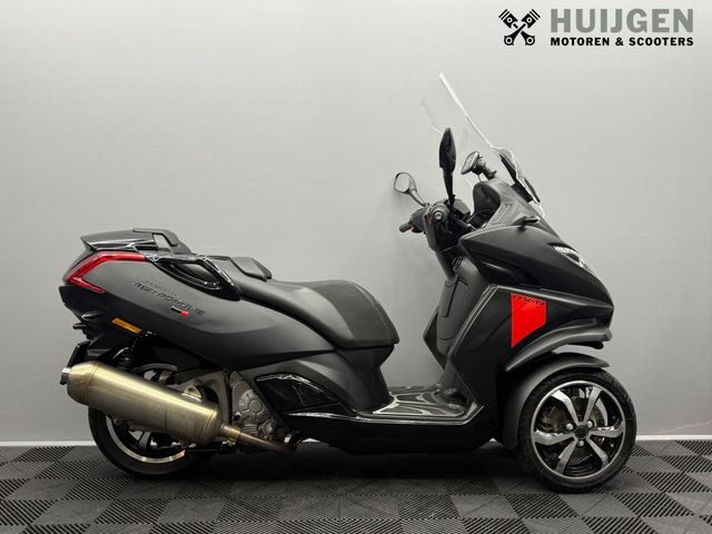 peugeot - metropolis-400