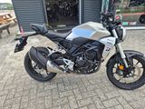 HONDA CB 300 R