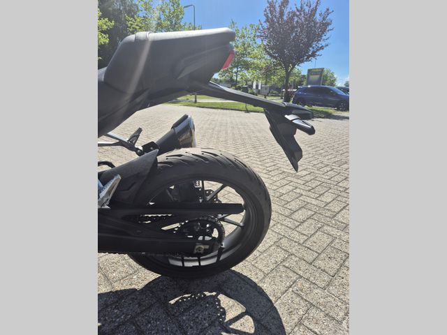 honda - cb-300-r