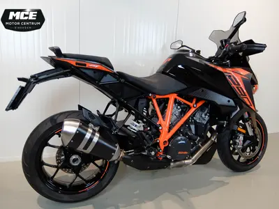 KTM 1290 SUPER DUKE GT – foto 3