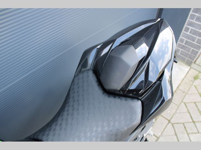 kawasaki - z-800-abs