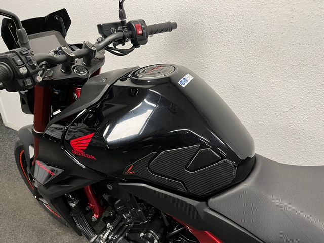 honda - cb-750-hornet