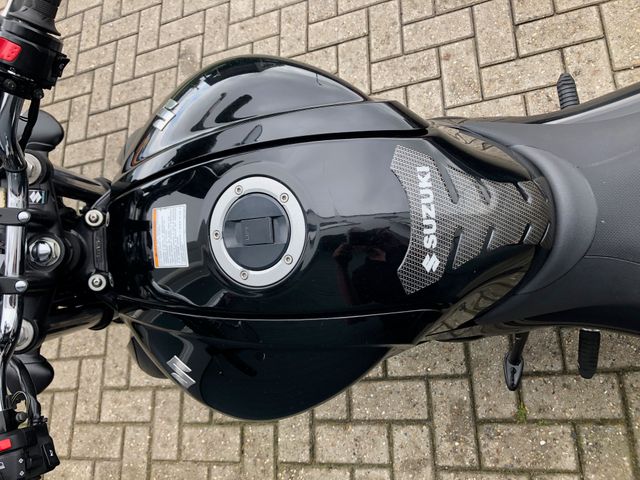 suzuki - sfv-650-gladius-abs
