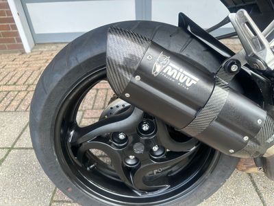 HONDA CB 1000 R – foto 2