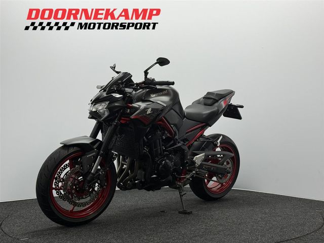 kawasaki - z900