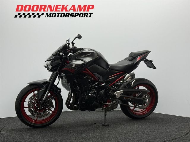 kawasaki - z900