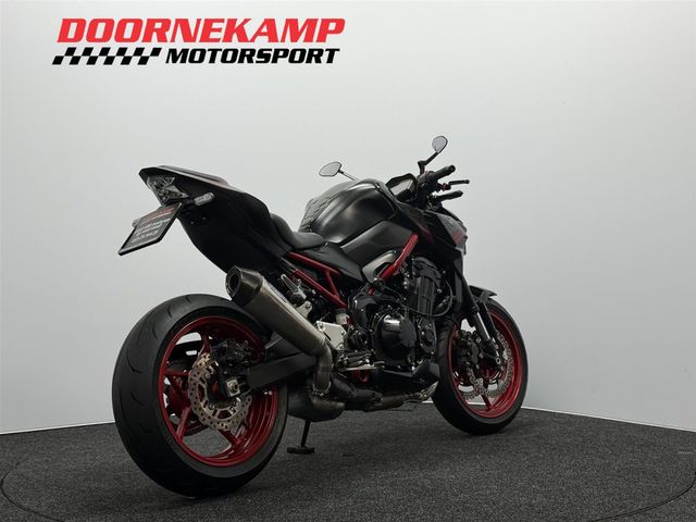 kawasaki - z900