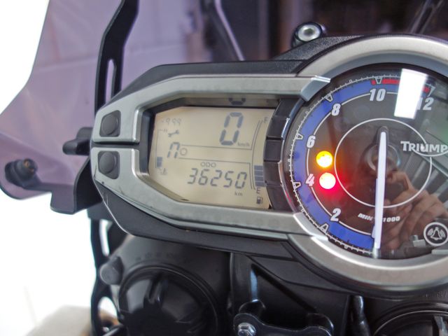 triumph - tiger-800-xc