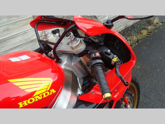honda - vtr-1000-sp-1