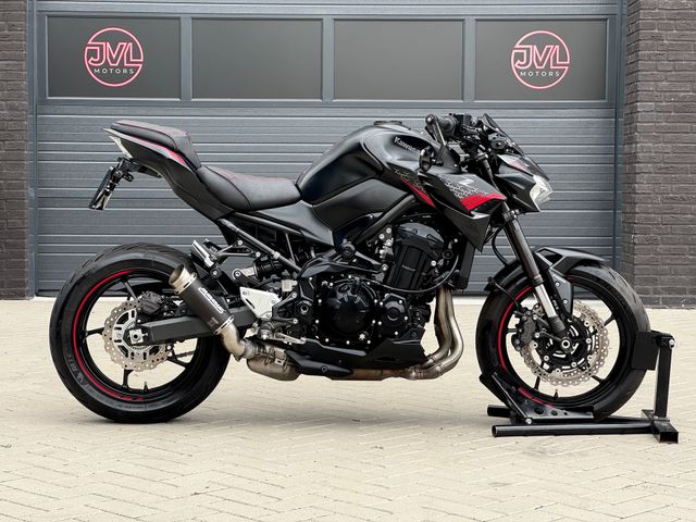 kawasaki - z900