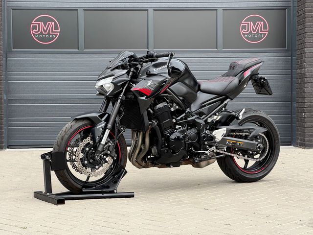 kawasaki - z900