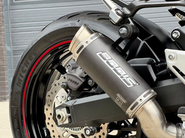 kawasaki - z900
