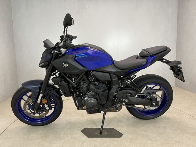 yamaha - mt-07-y-amt