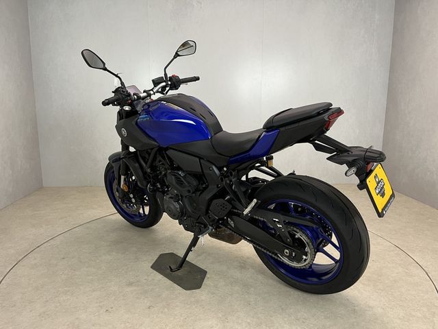 yamaha - mt-07-y-amt