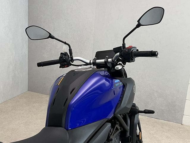 yamaha - mt-07-y-amt